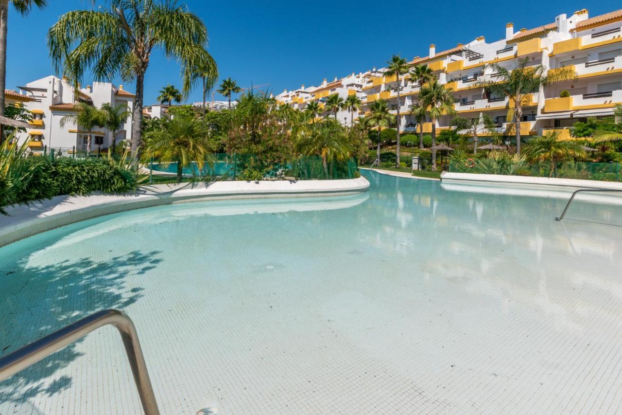 2Br Calanova Grand Golf - Wifi/Ac/Pool Apartment Malaga Exterior photo