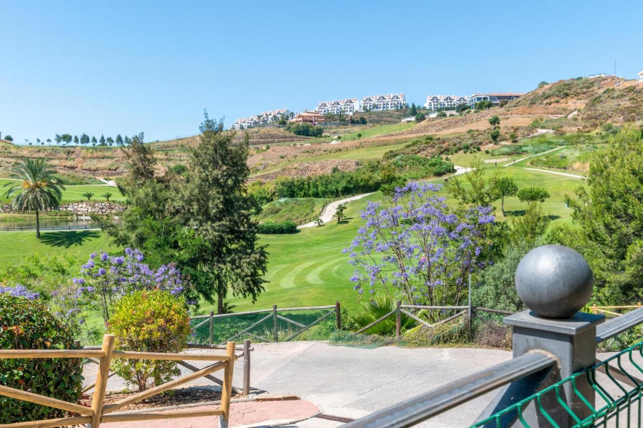 2Br Calanova Grand Golf - Wifi/Ac/Pool Apartment Malaga Exterior photo